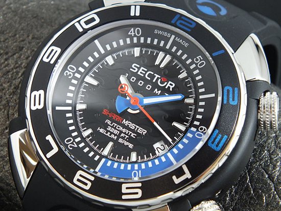 Orologio Sector Shark Master 1000 mt Limited Ed 90pz R3251178025 - Click Image to Close